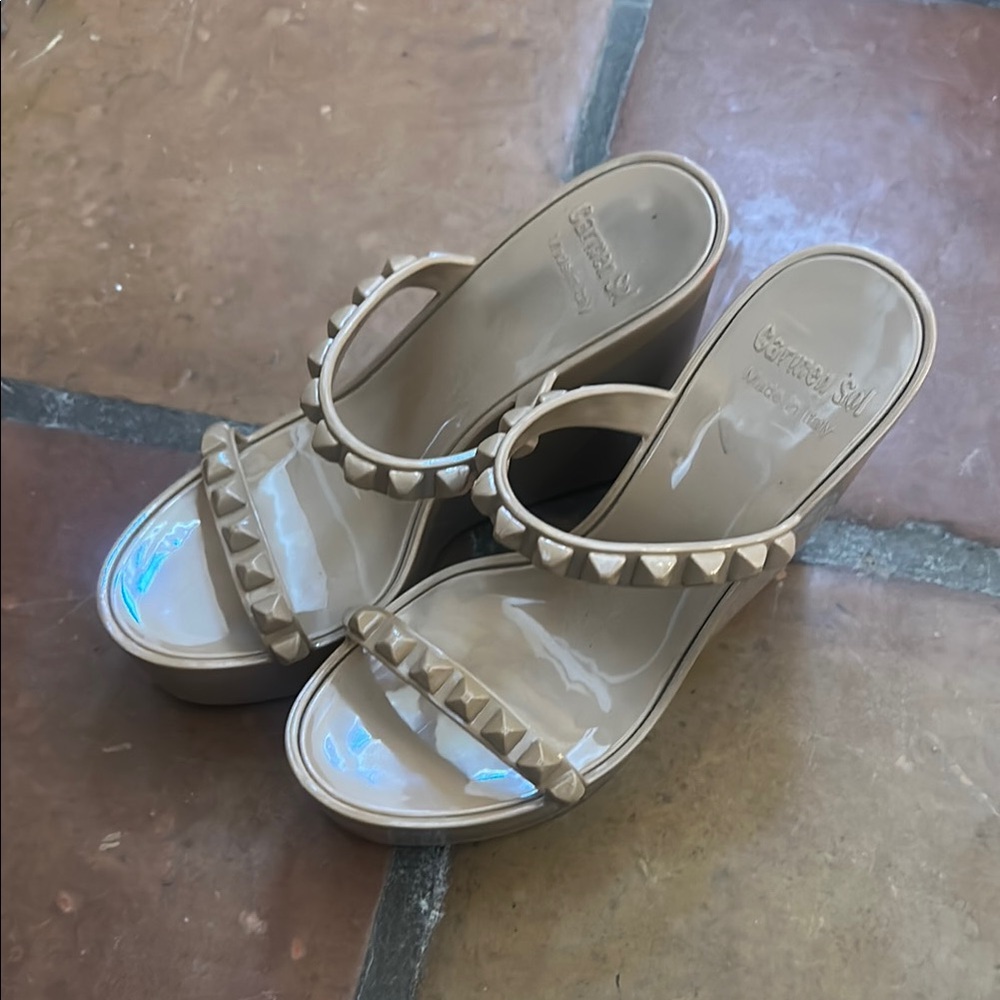 Gianni Bini Cream Platform Shoes with Studded Detail